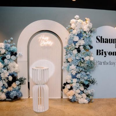 Deluxe Floral & Arch Package