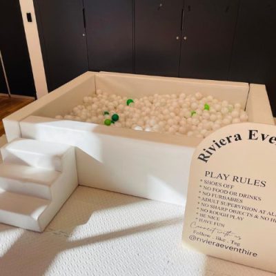 Rectangular White Ball Pit